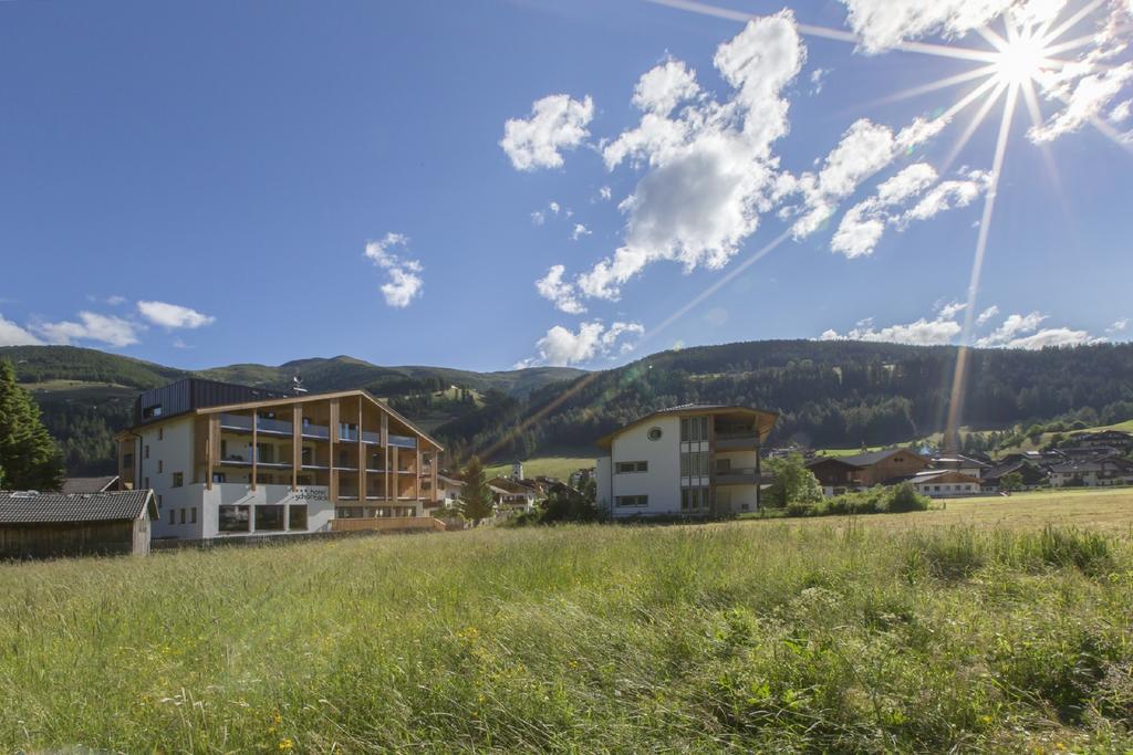 Hotel Schoenblick Sexten Екстериор снимка