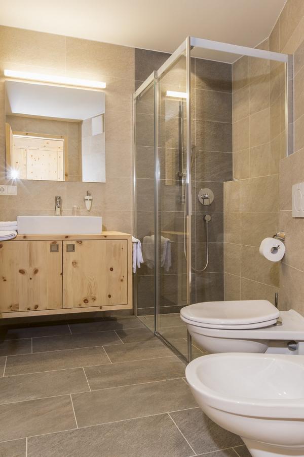 Hotel Schoenblick Sexten Екстериор снимка